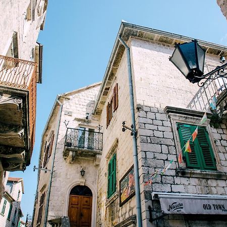 D & Sons Apartments Kotor Exterior photo