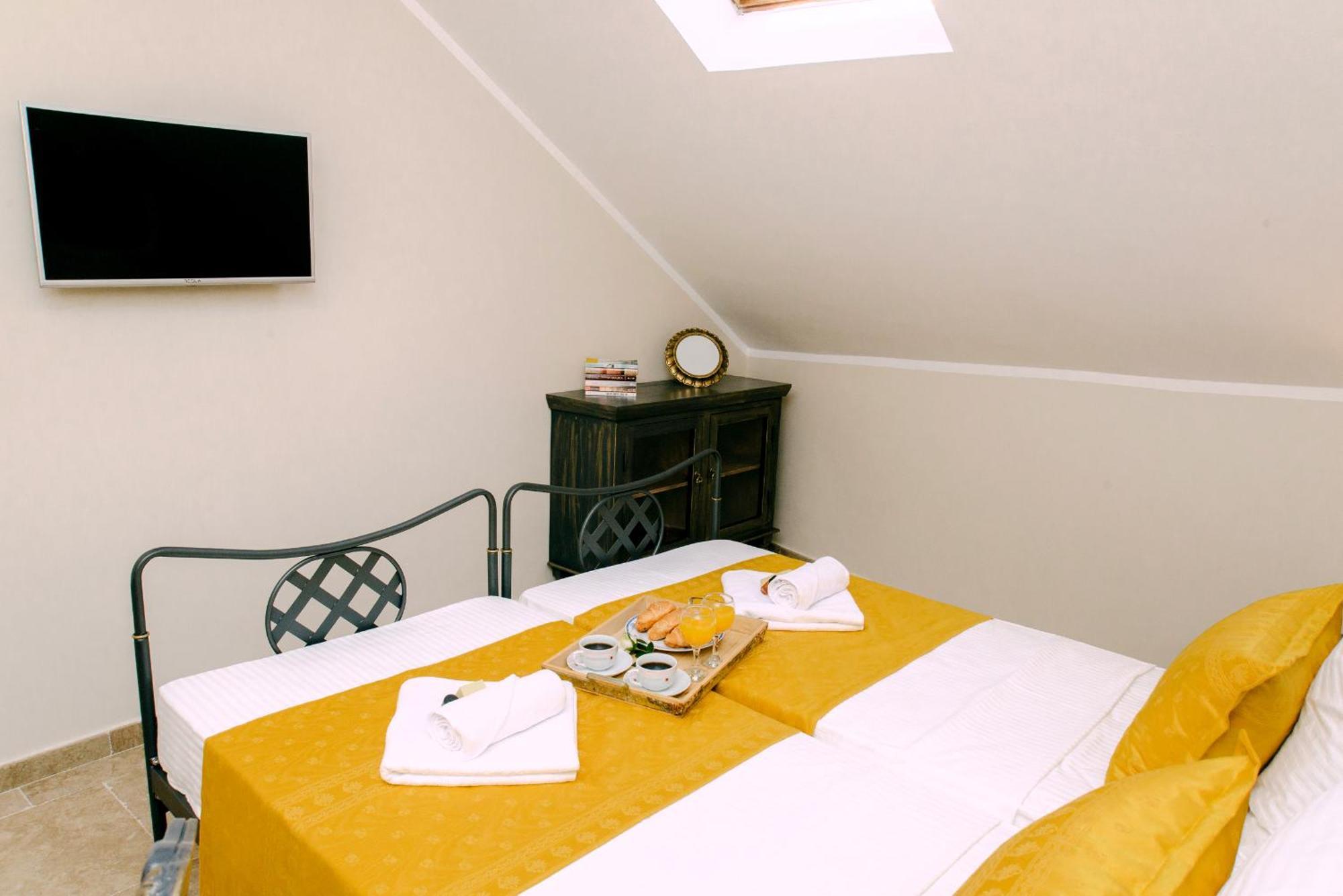 D & Sons Apartments Kotor Room photo