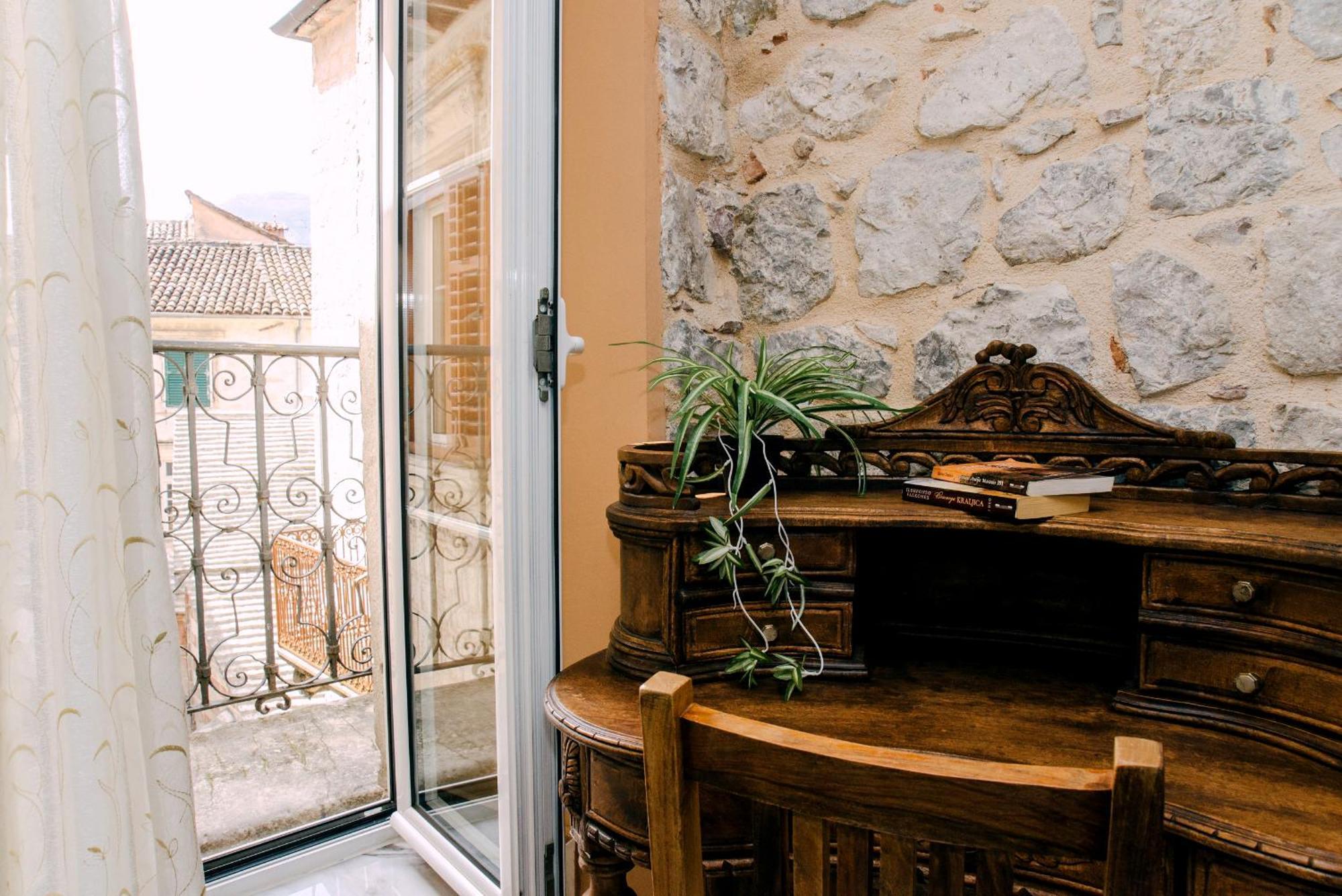 D & Sons Apartments Kotor Room photo