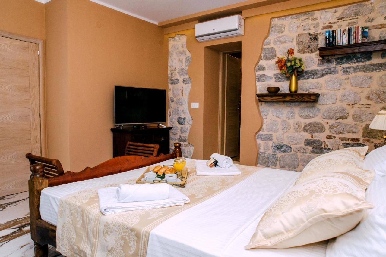 D & Sons Apartments Kotor Exterior photo