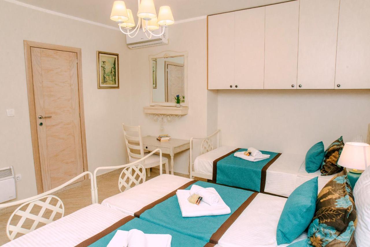D & Sons Apartments Kotor Exterior photo
